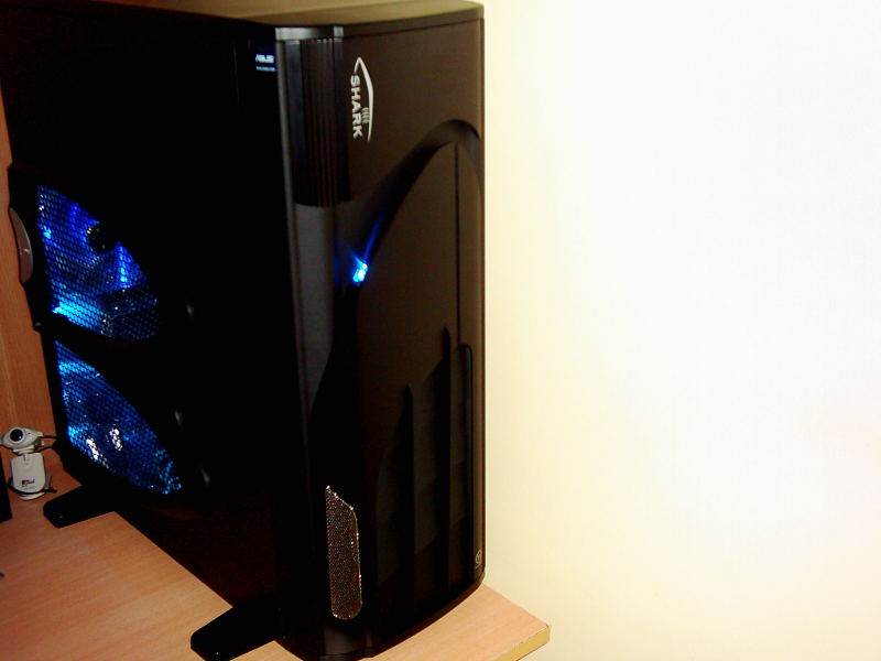  Thermaltake SHARK BTX Kasa Kullananlar Bakabilir mi? (Modifiye İçin)