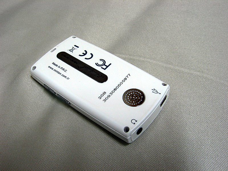  MÜZİĞİ HİSSEDİN!! KALİTELİ MP3 PLAYER VE KULAKLIKLAR UCUZA..