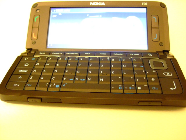  Nokia E90 incelemesi-Fotoğraflar/SSS/Problem çözümleri vb