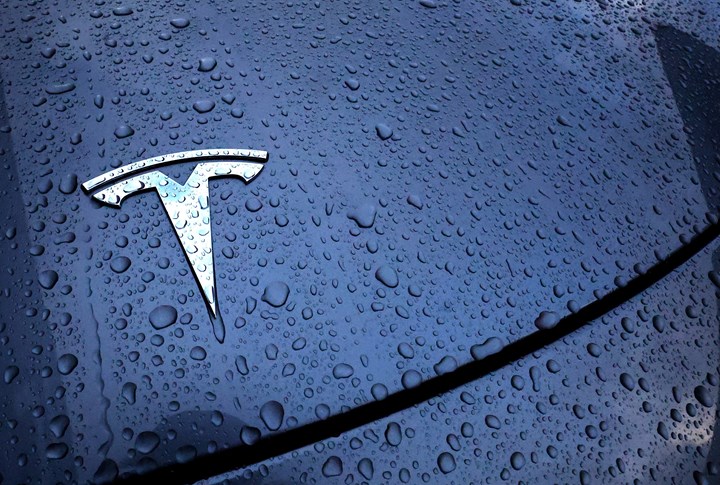 Tesla’da düşüş sürüyor: Teslimatlar ikinci çeyrekte de düştü