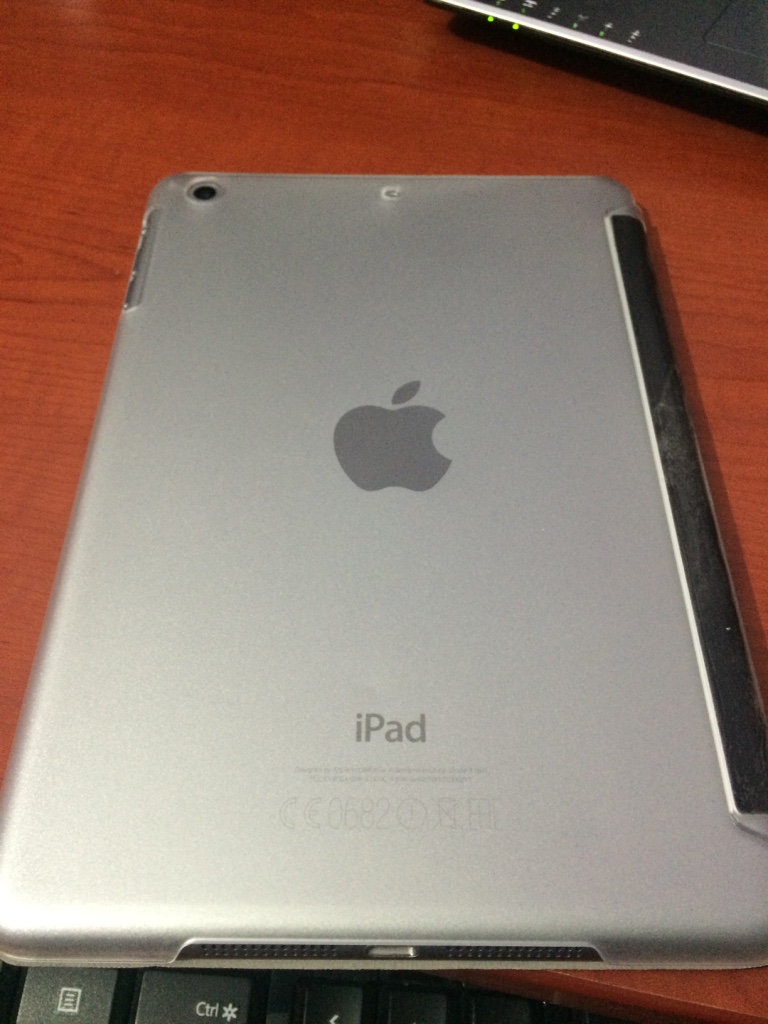  (SATILDI)iPad Mini 3 16gb Uzay Grisi 8.3 ( 2 haftalık)+Logitech bluetooth klavye