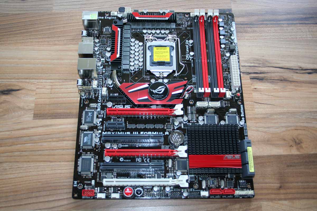 Asus formula. ASUS Maximus 1156. ASUS Maximus 3 Formula. ASUS Maximus III Formula lga1156. ASUS ROG lga1156.