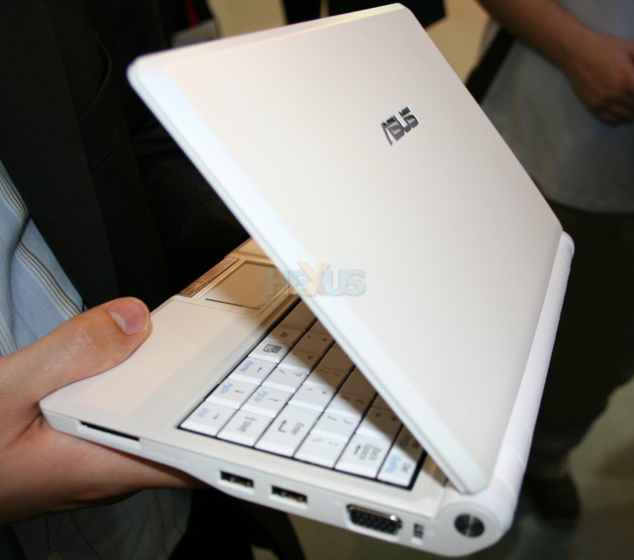  EEE PC Asus 1000H Satılık.