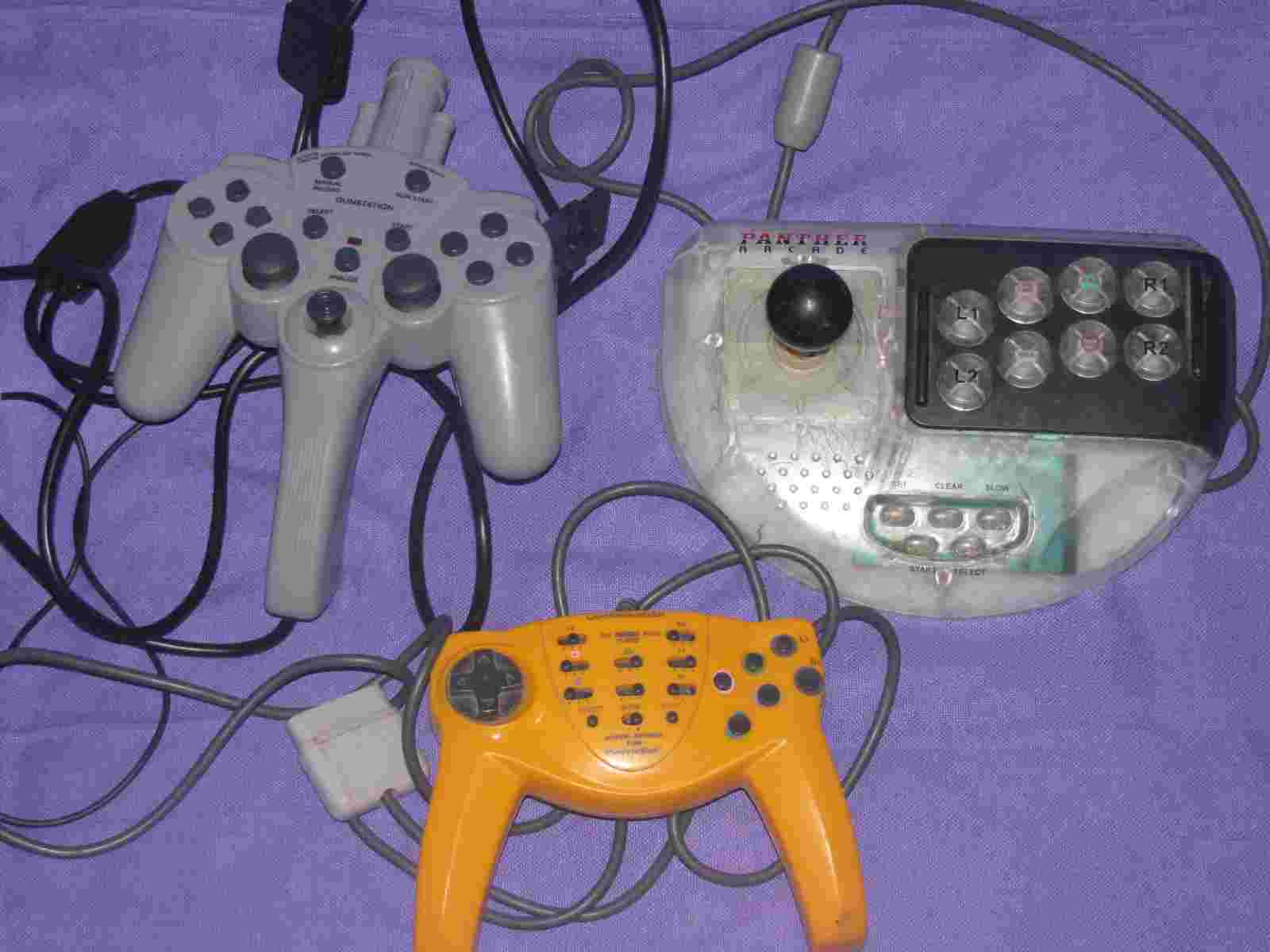  çeşitli playstation kolları