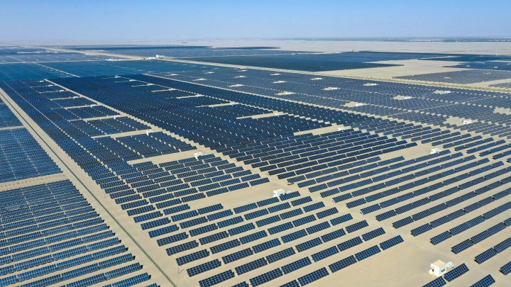 Çılgınca! Çin, 2024’te 180 GW güneş enerjisi kurulumu yaptı