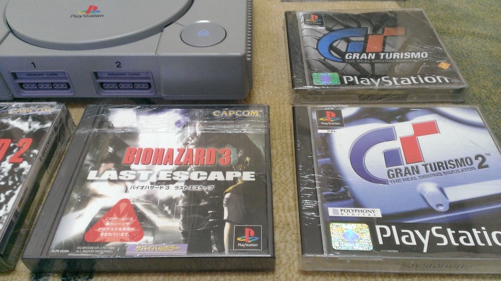  Satılık PS1, PS2, Dreamcast, Gamecube Oyunları Satılık Konsollar - Sıfır Gamecube!