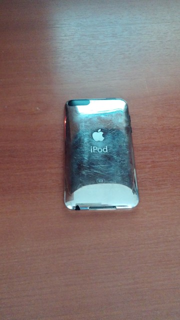 Sat/Tak Ipod Touch 2. Nesil 8 GB