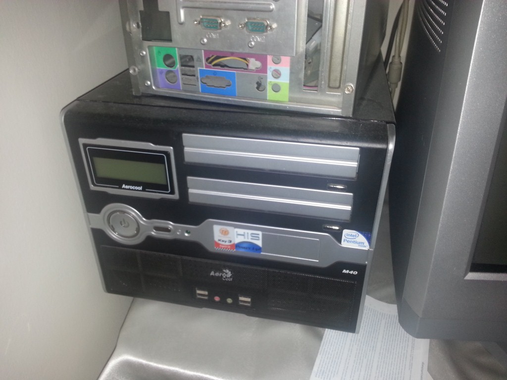  AeroCool M40 HTPC Kasa