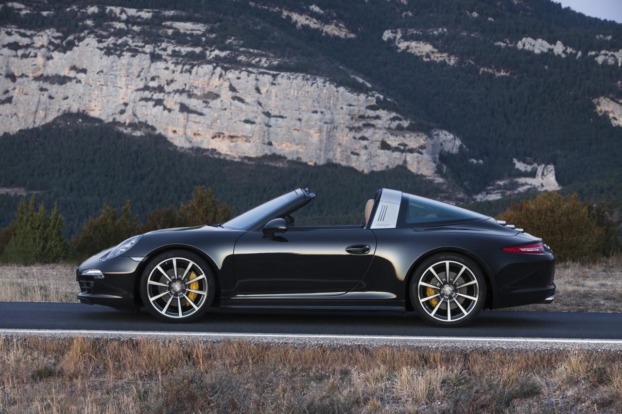  YENİ PORSCHE 911  TARGA TANITILDI