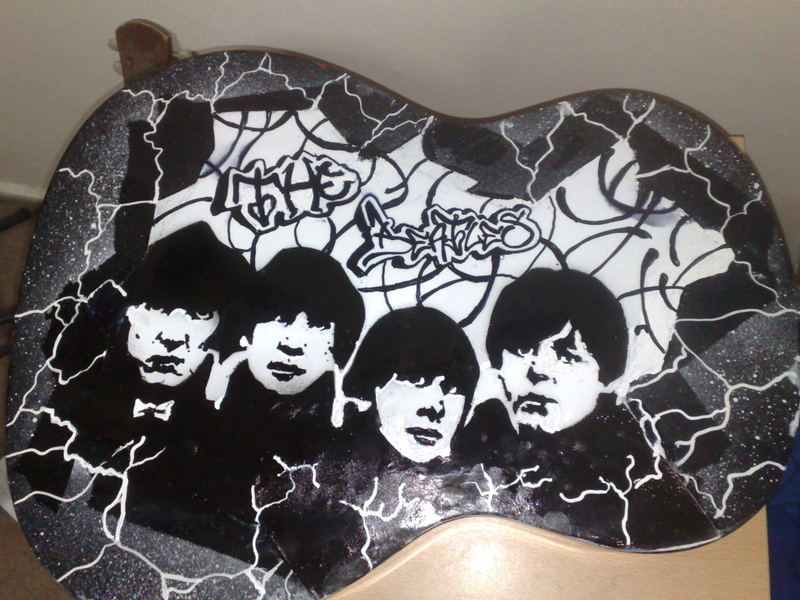  Gitar modifiyem!! ( Tema = The Beatles )