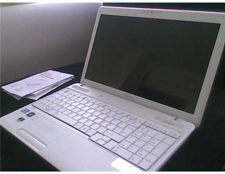  Toshiba corei5 beyaz notbook