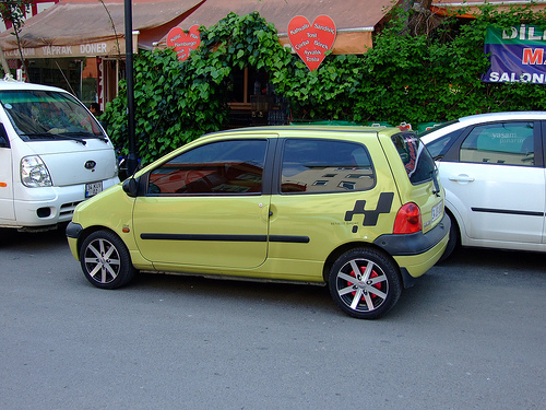  Ford ka almayı düşünüyorum tavsiye ve yorum istiyorum