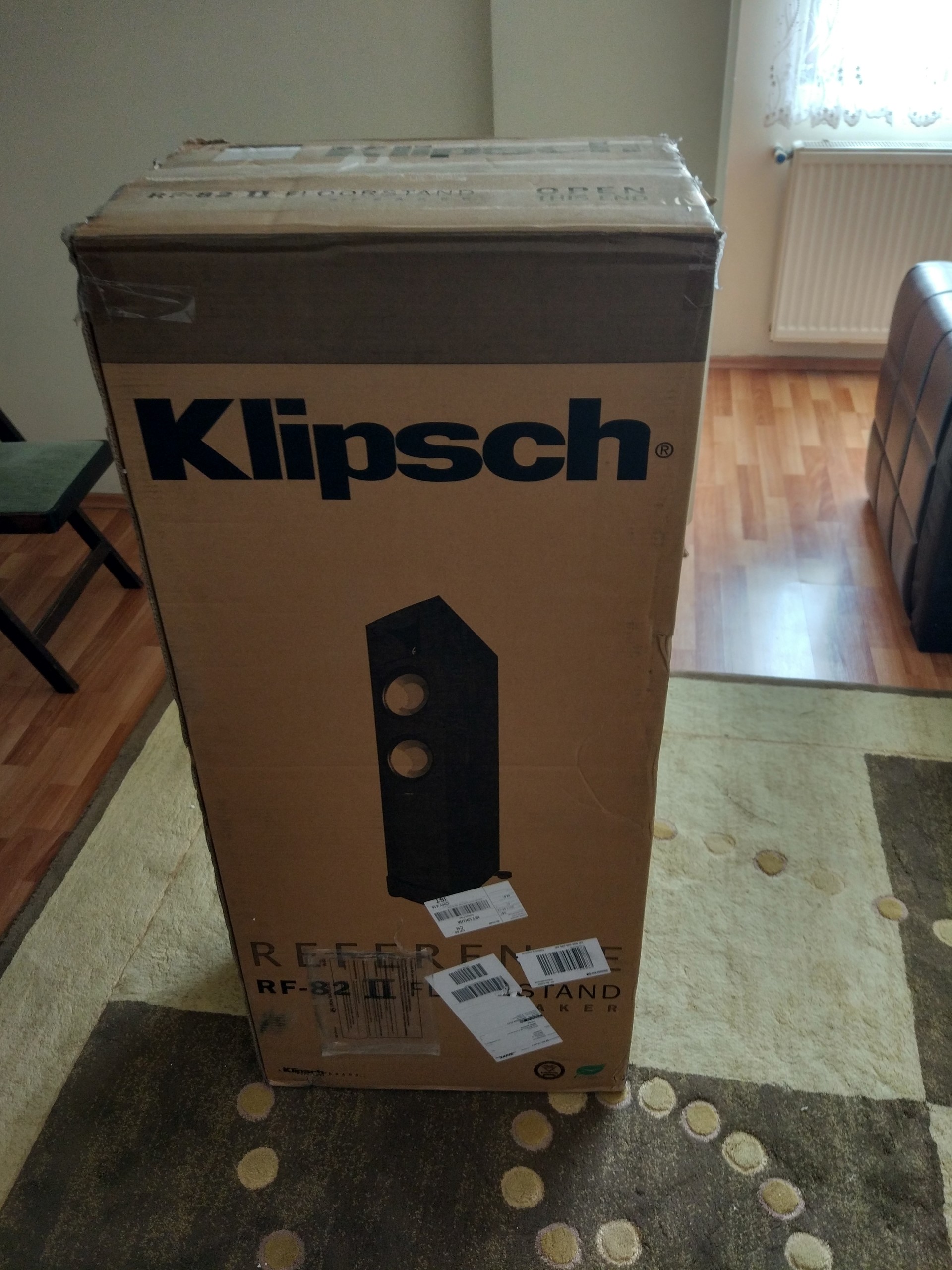 Klipsch RF-82 II Kule Tipi Hoparlör ( Ürünü bilen bakar zaten )