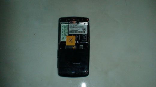  PHILIPS XENIUM 9@9W DUAL SIM KART