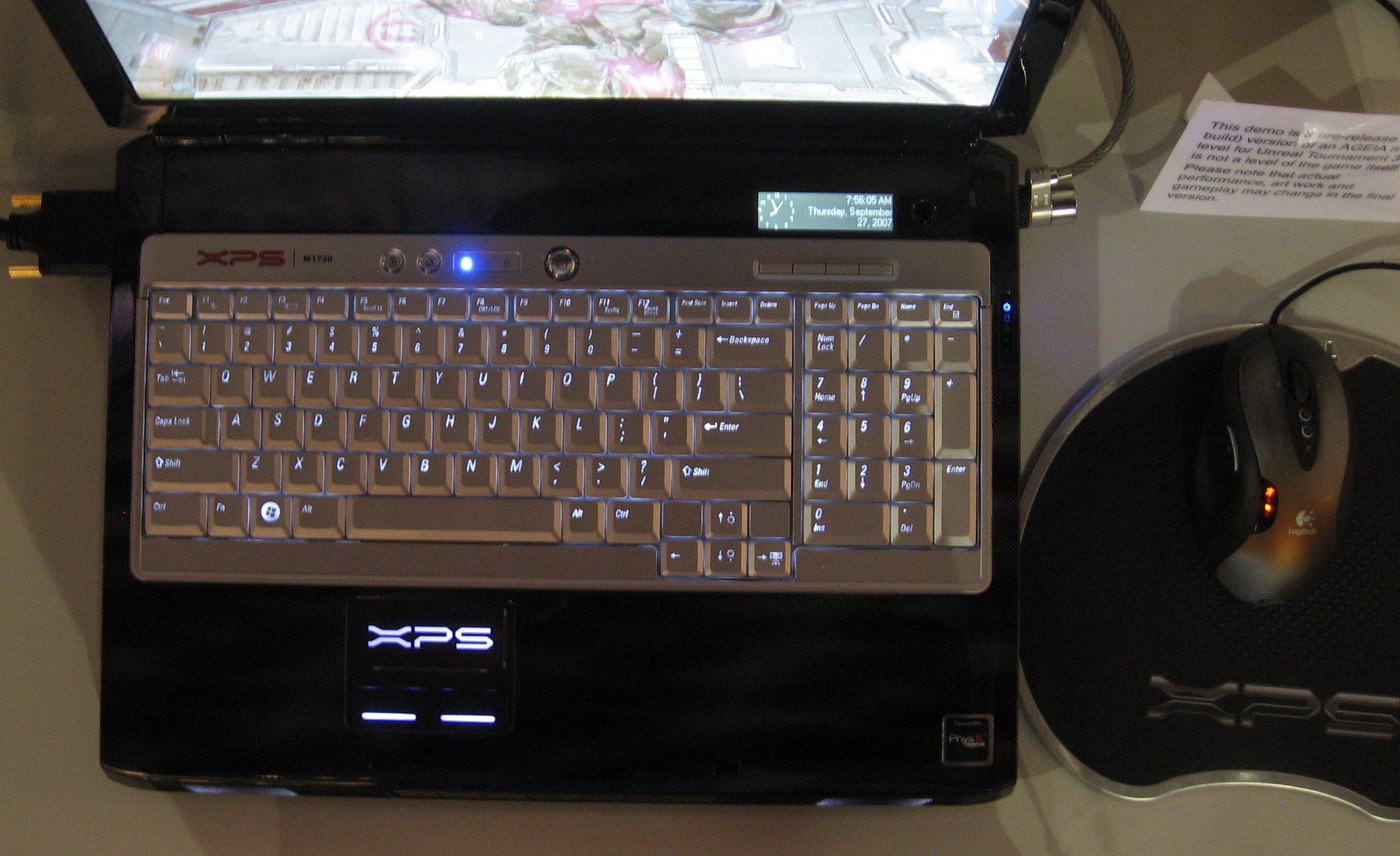  .::Dell XPS M1730 Gamer Notebook (Review & 3D Mark 06 Tests)::.