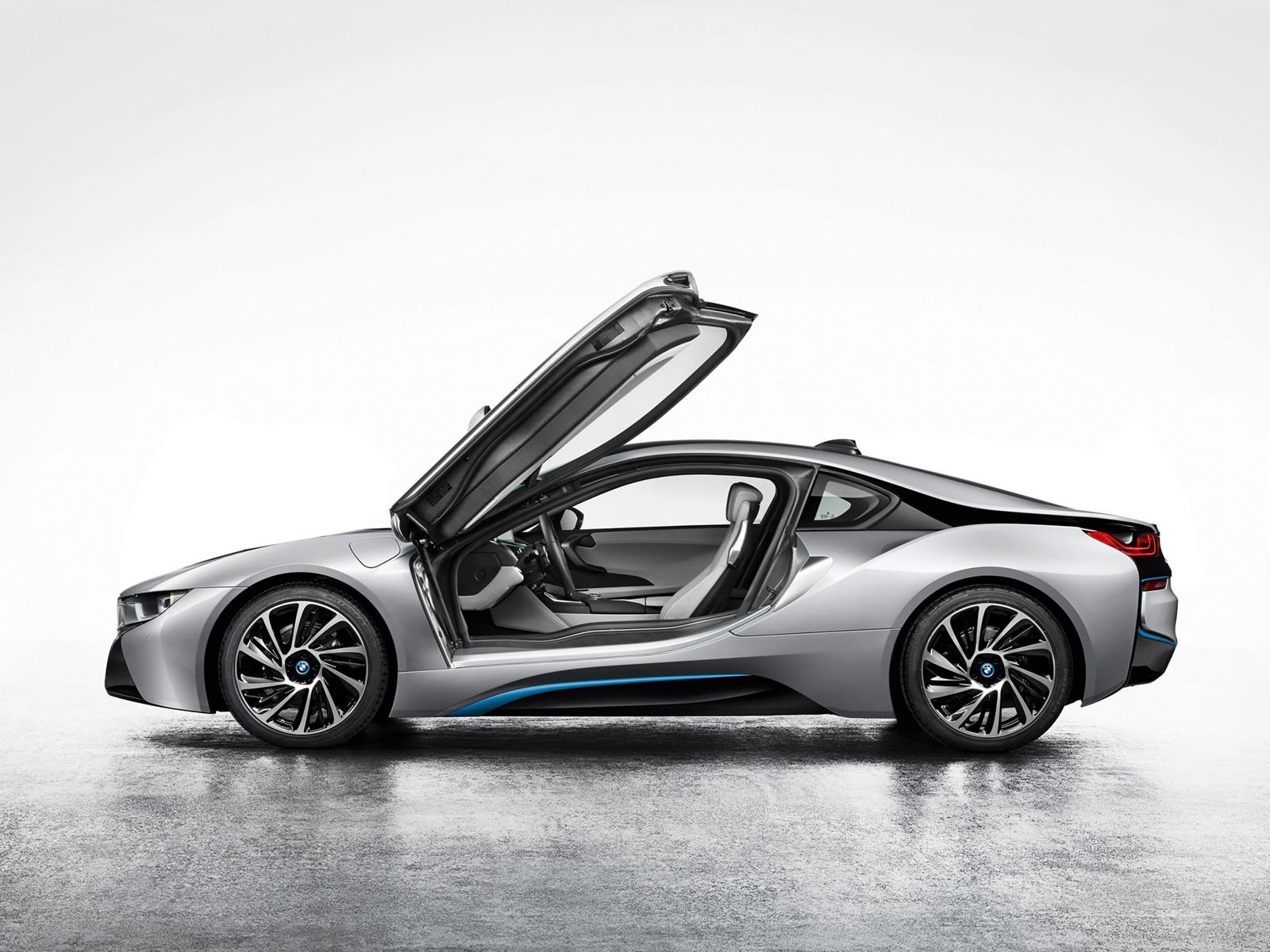  BMW i8 ÜRETİM VERSİYONU İLK RESMİ FOTOLAR