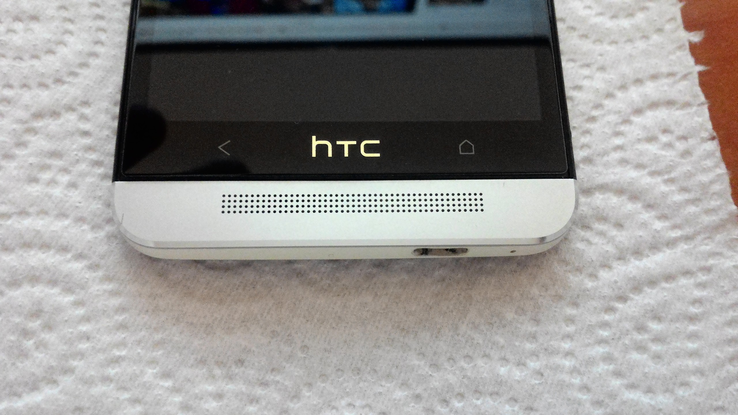 HTC ONE M7 32GB  ( 250 ₺ ) SATILDI