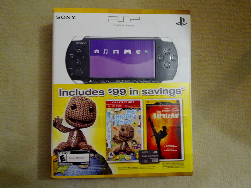  SIFIR PSP 3000 LITTLE BIG PLANET BUNDLE KIT LIMITED EDITION ! 4 UMD + 1GB SONY MS + MS'DEN OYUN OYNA