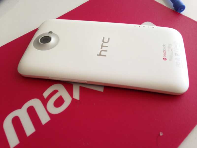  Son 2 Adet HTC One X 32 GB 679 TL Şok Fiyat