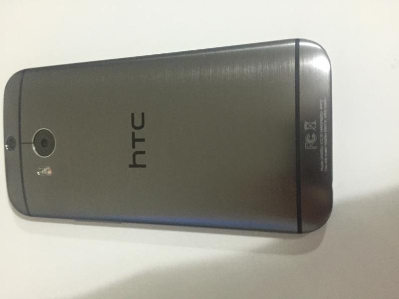  HTC One M8 Gun Metal ***699 TL***