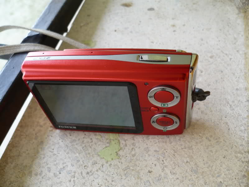  Satılık Fujifilm 7.2 MP Z10FD Foto Mak. + 2GB kart şok fiyata!