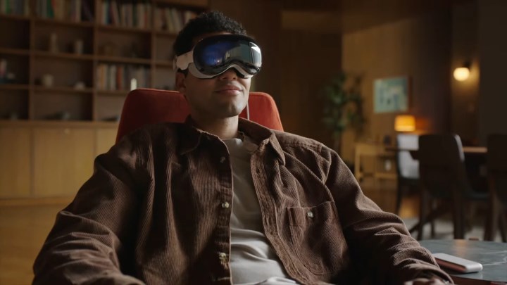 Apple devrimsel sanal gerçeklik gözlüğünü tanıttı! İşte karşınızda Apple Vision Pro