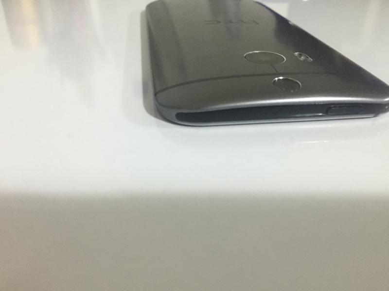  HTC One M8 Gun Metal ***699 TL***