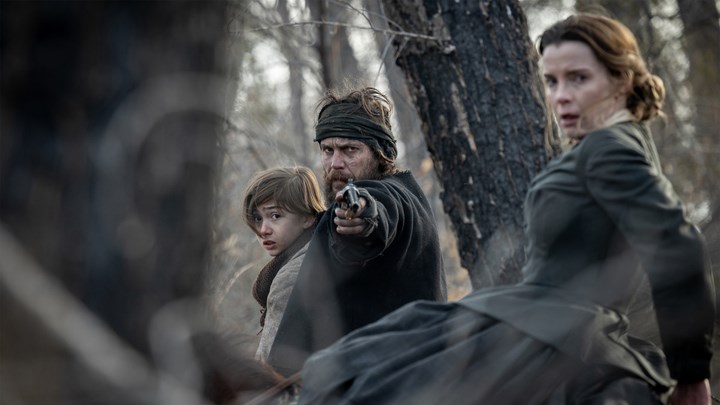 Netflix'in western dizisi American Primeval'dan ilk fragman yayınlandı