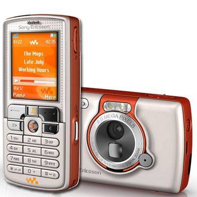  'SATILDI' Sony Ericsson W800i	