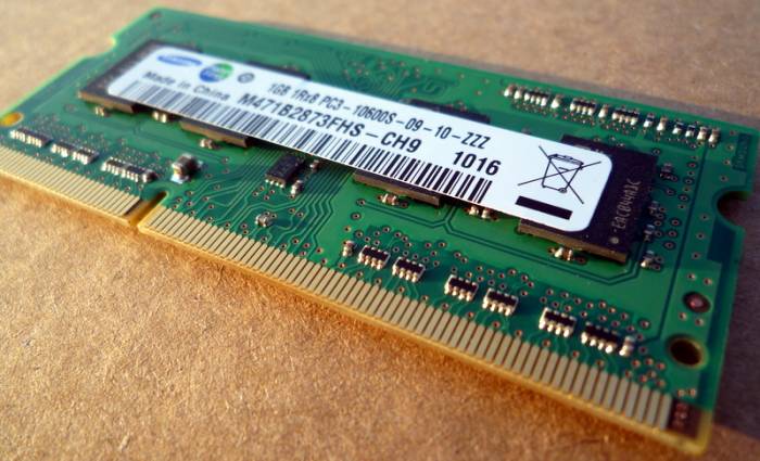  2X2GB SAMSUNG CL9 1333MHZ DDR3 NOTEBOOK RAM