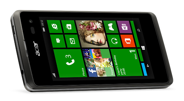 MWC 2015 : Acer'dan en giriş seviyesi Windows Phone cihazı