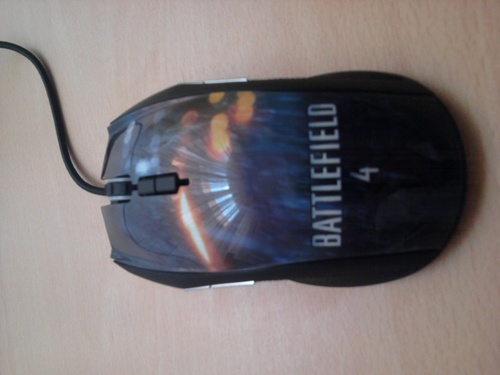 [SATILIK] SIFIR Razer Taipan Mouse + Mousepad [BF4] = 190 TL !