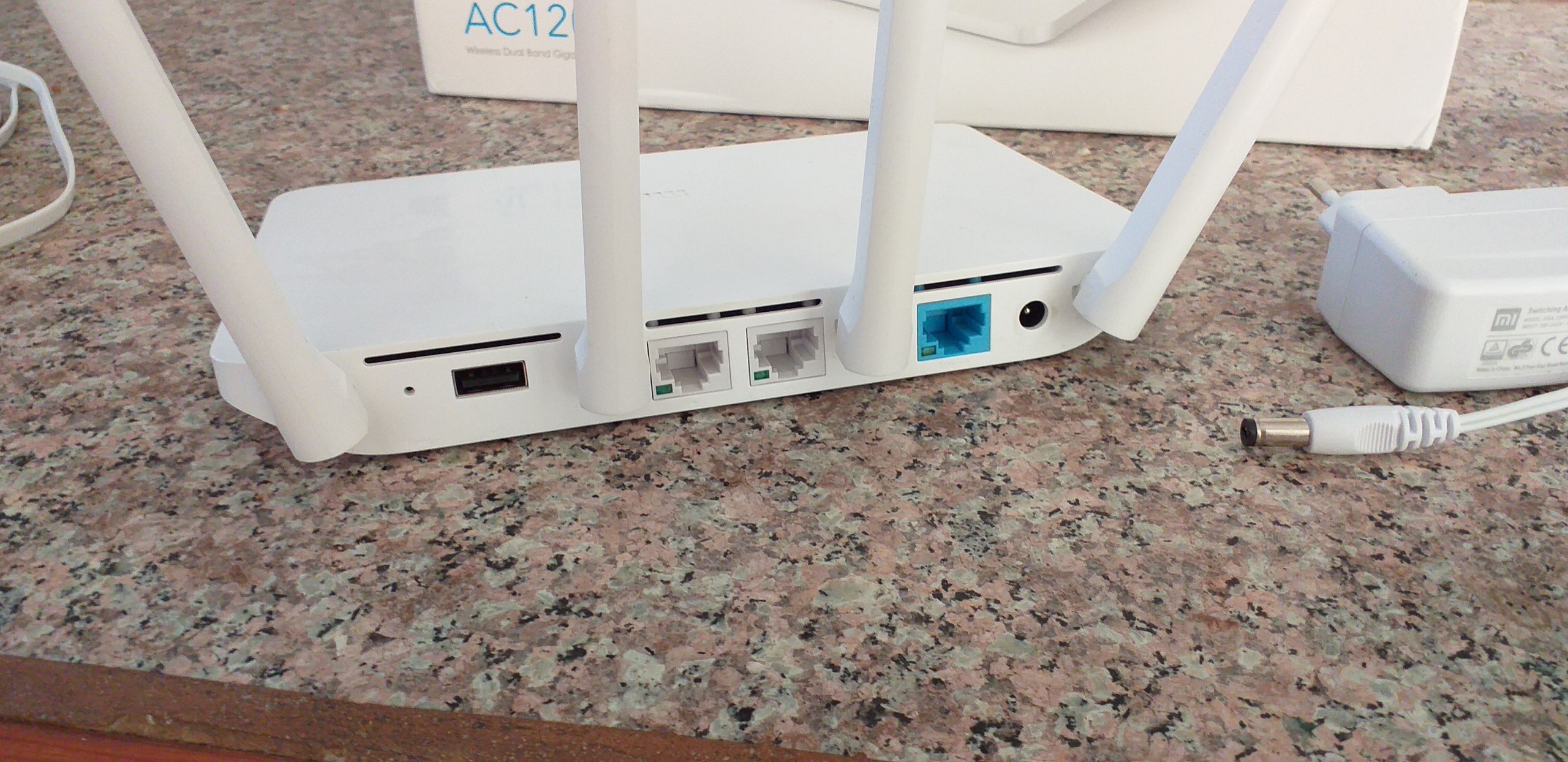 Xiaomi Mi Router 3 4 Antenli (150 TL)