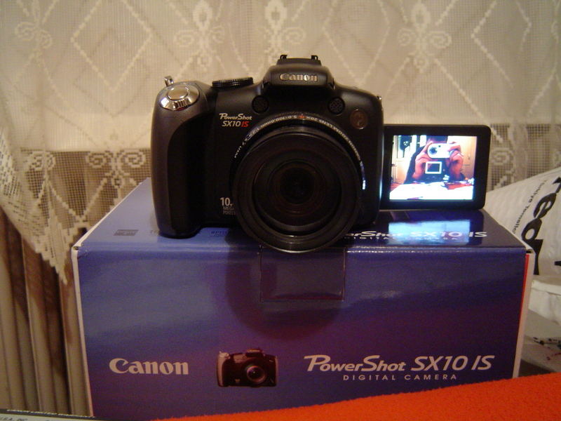  CANON POWERSHOT SX1 IS ve SX10 IS