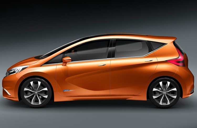  YENİ NİSSAN ALMERA (RUSYA İÇİN)