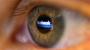  Facebook'tan iletişim kuran çocuklar daha mutsuz
