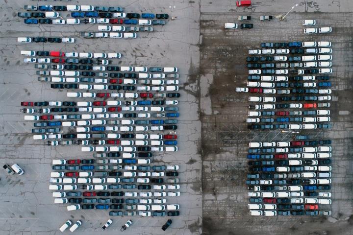 Elektrikli otomobiller için zor sınav: Fiyatlar daha da artabilir