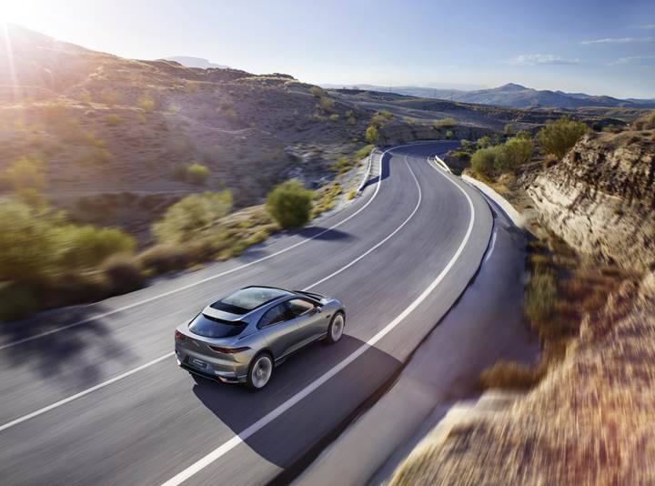 Jaguar’dan Tesla Model X’e rakip geldi: I-Pace