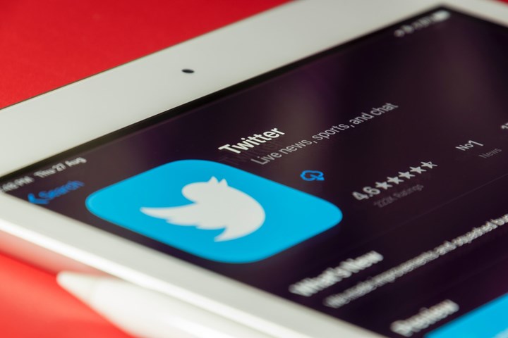 Twitter ücretli mavi tik hizmeti ertelendi