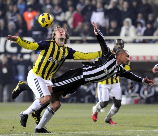  Bu alemde tek büyük Diego Alfredo LUGANO Moreno !!