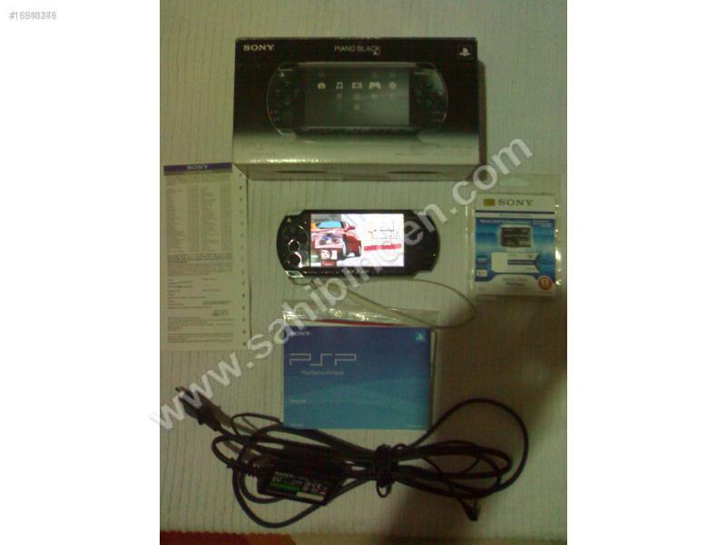  PSP SLİM 2004 PİANO BLACK 8GB HAFIZA KARTLI