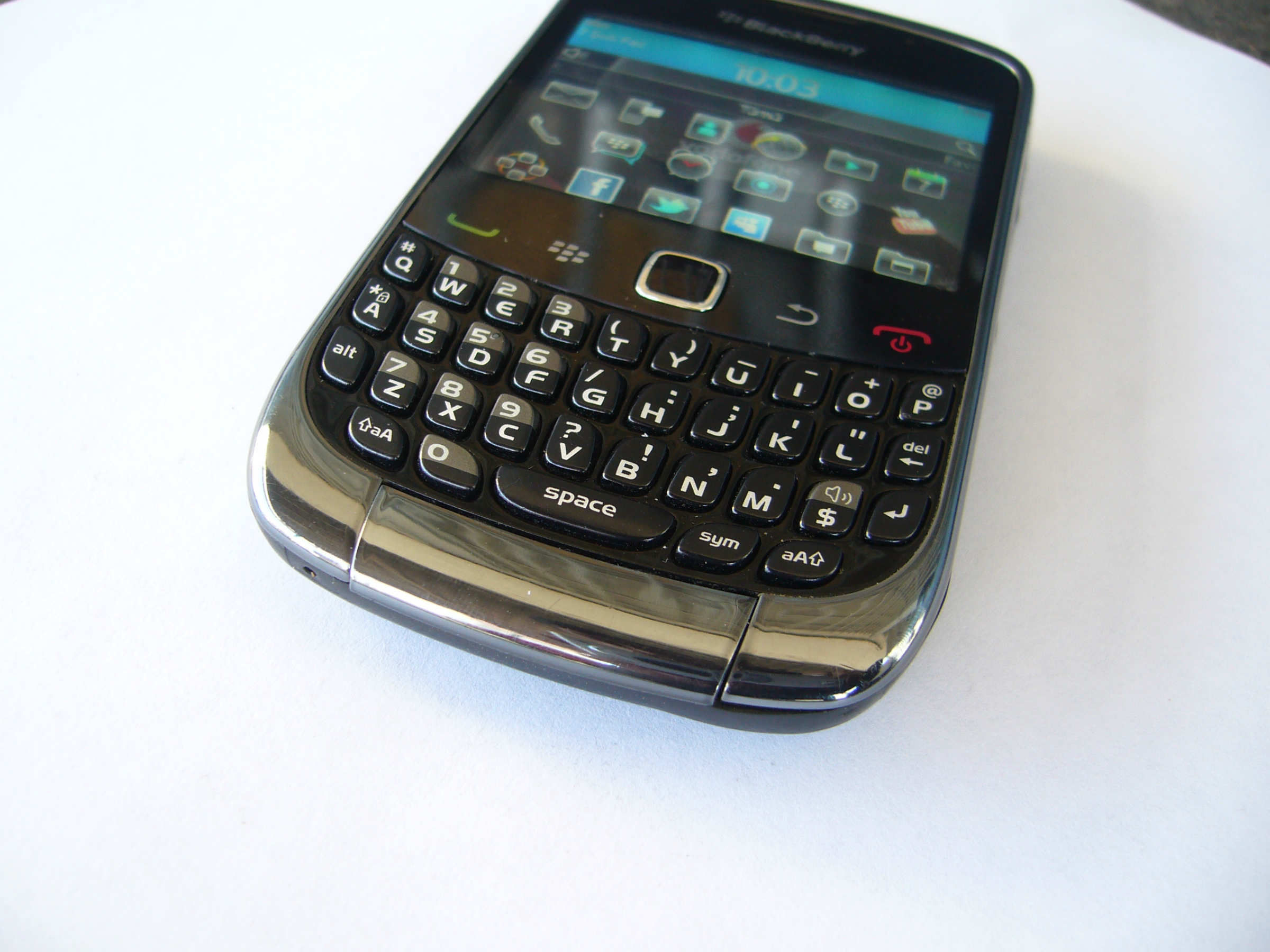  Blackberry Curve 9300 Ücrersiz Kargo