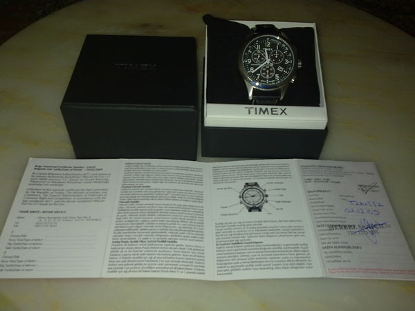 TIMEX T2M552 Erkek Kol Saati