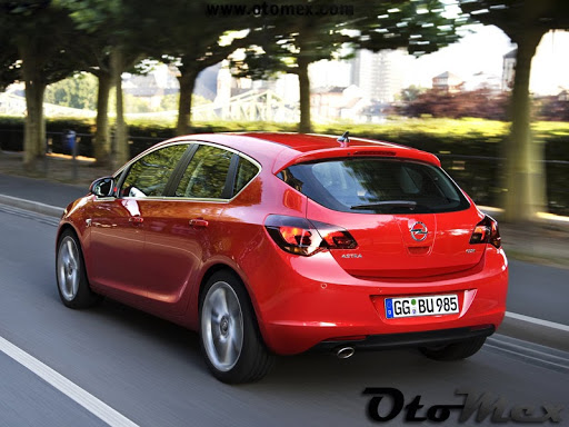  Opel Astra J sport dizel (sunroof+navi) & Vw Jetta 1.2tsi Higline(sunroof)
