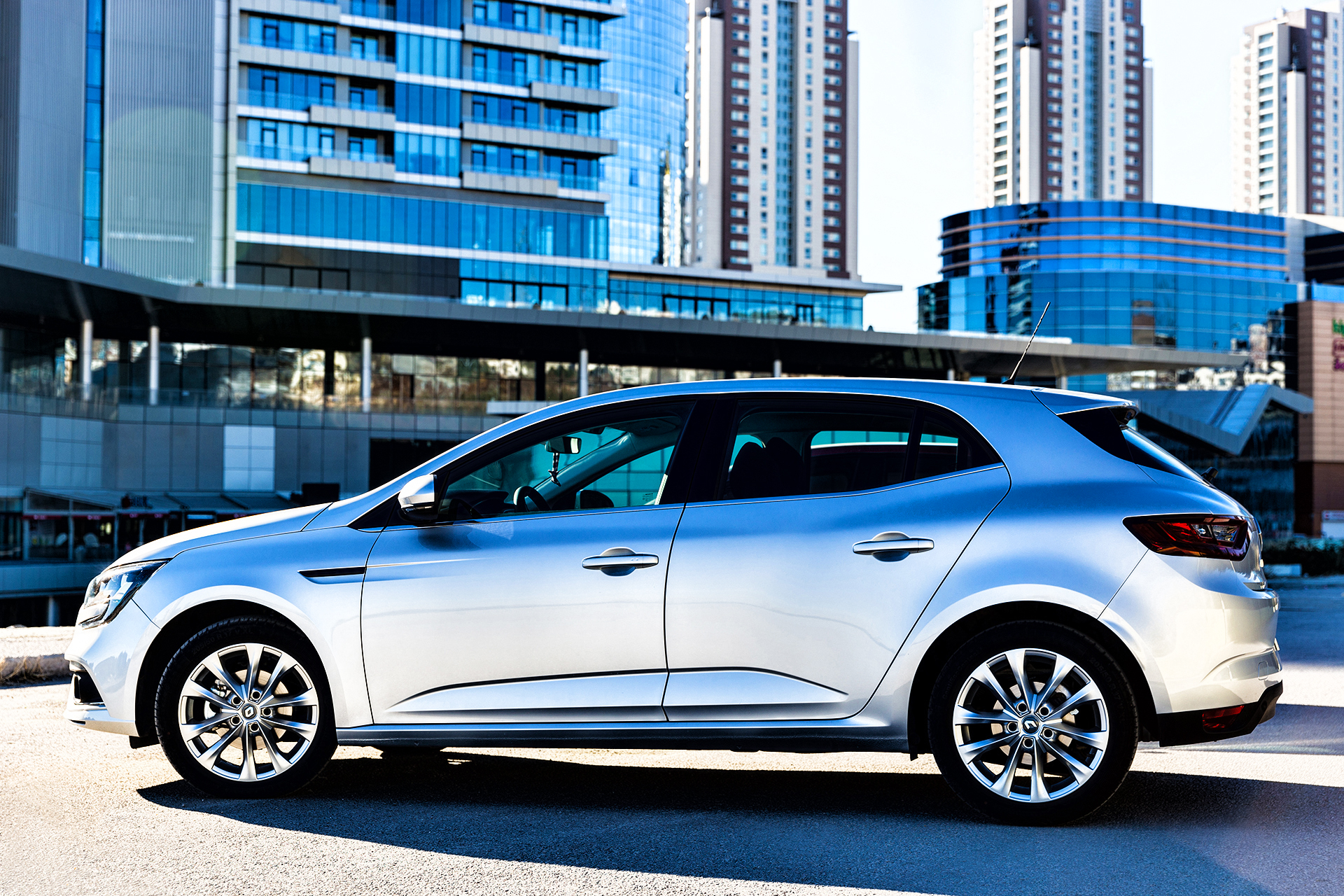 @@ 2024 Kia XCEED alındı @ 2015 C180 Exclusive @2020 Tucson @2016 Renault Megane 4HB  1.5dci EDC  @@