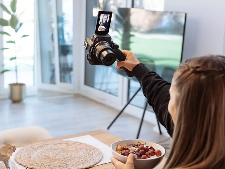 Vlogger kamera tavsiyesi isteyenlere en iyi vlog kameraları (2025)