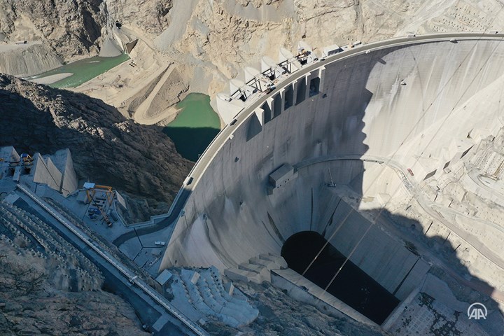 Sınıfında dünyanın en yüksek beşinci barajı Yusufeli Barajı açıldı