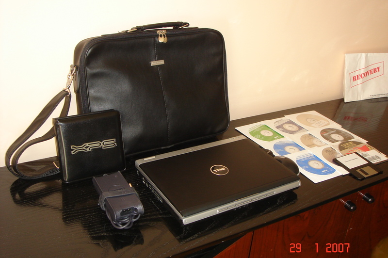  Dell Xps M1210 12.1' Core Duo Notebook ( İstanbul )
