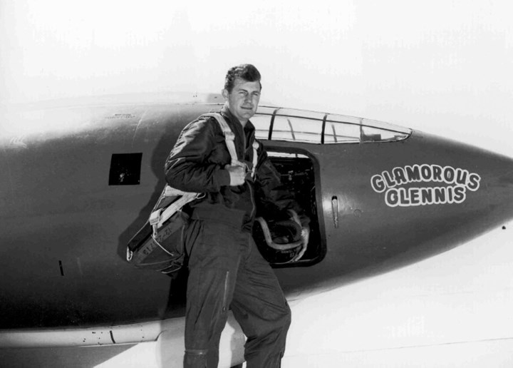 Sesten hızlı uçan ilk pilot Chuck Yeager, 97 yaşında hayatını kaybetti