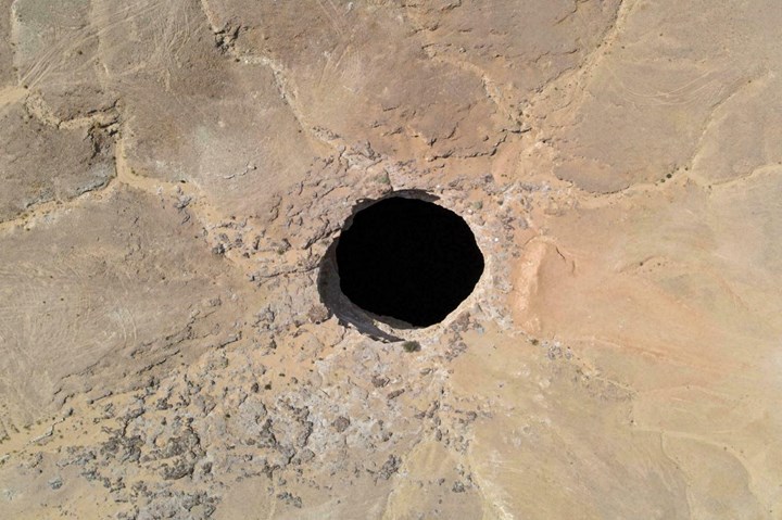 Yemen’deki Cehennem Kuyusu’nun dibine ilk kez inildi